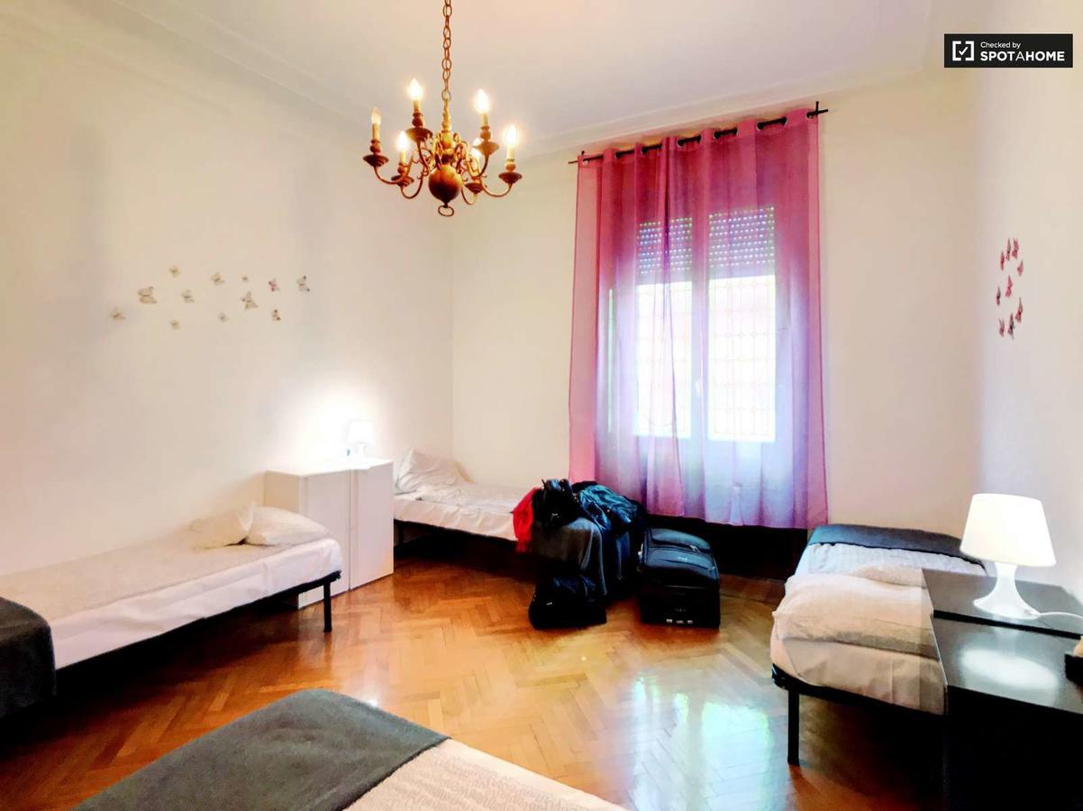 City Center Best Hostel Milan Exterior photo